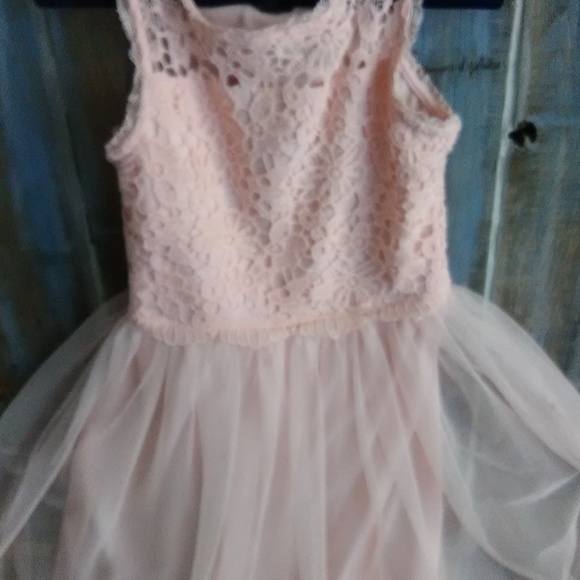 Lilt - Picture 4 of 7